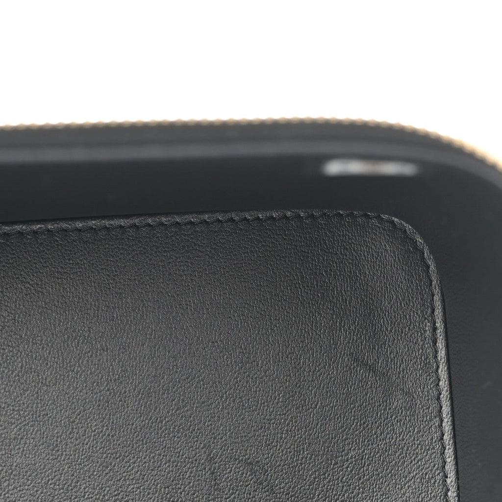 Chanel Lambskin Quilted Pick Me Up Vanity Case Black
