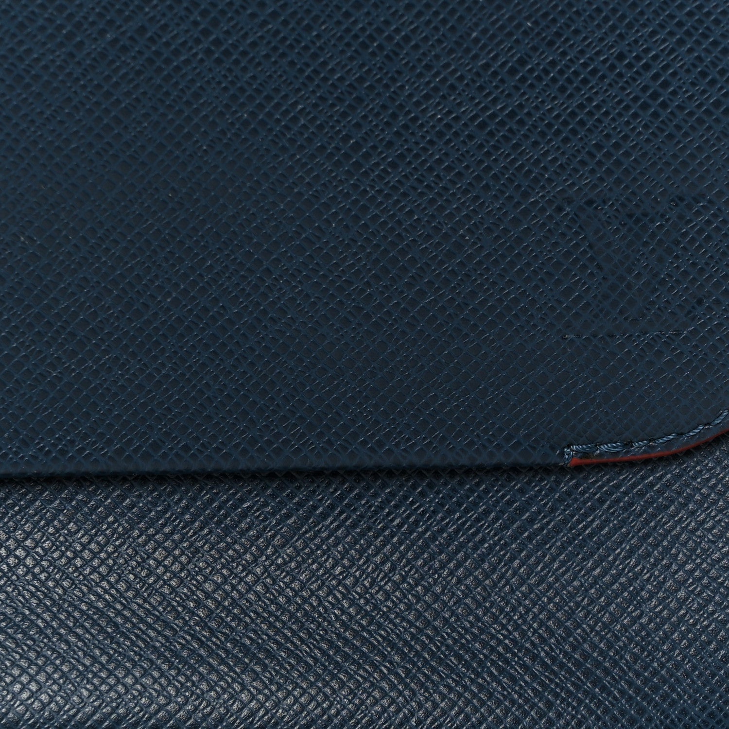 Louis Vuitton Taiga Roman PM Messenger Marine Rouge