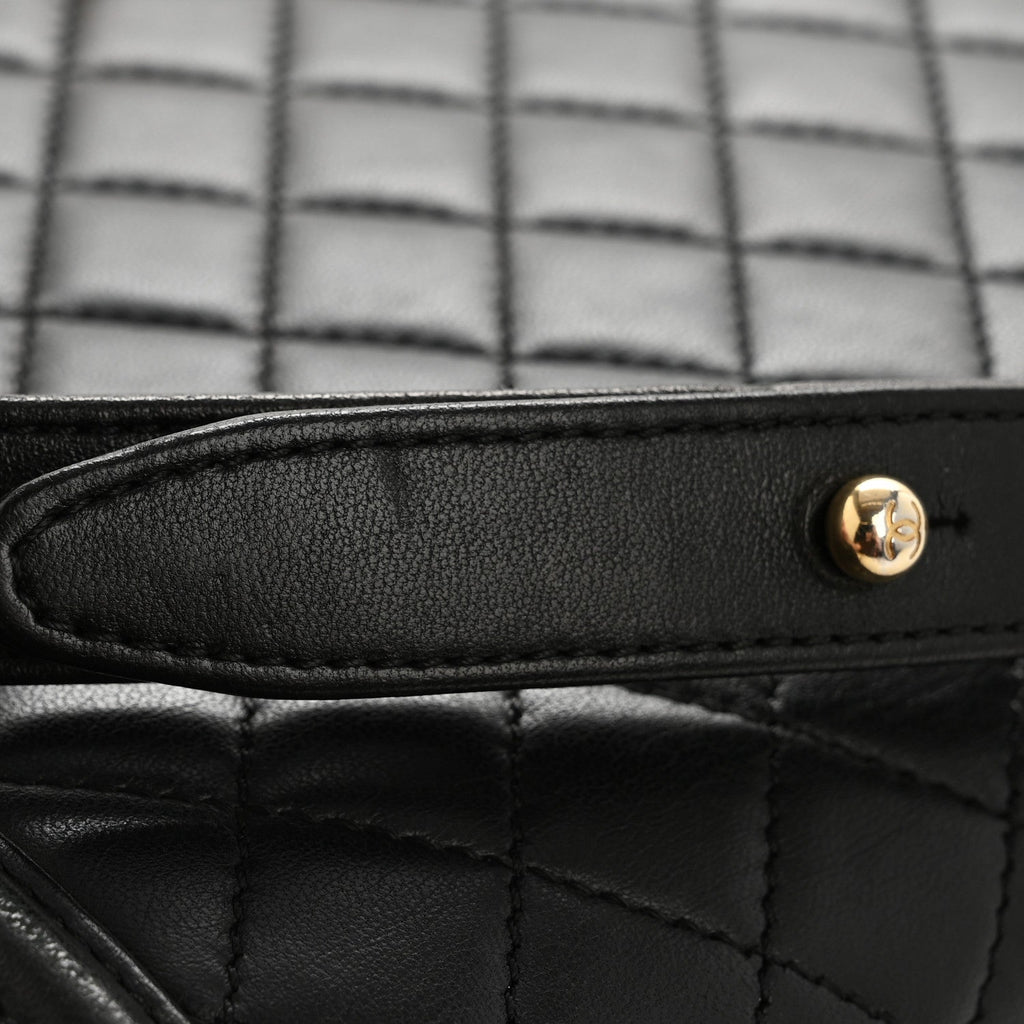 Chanel Lambskin Quilted New Medium Boy Flap Black
