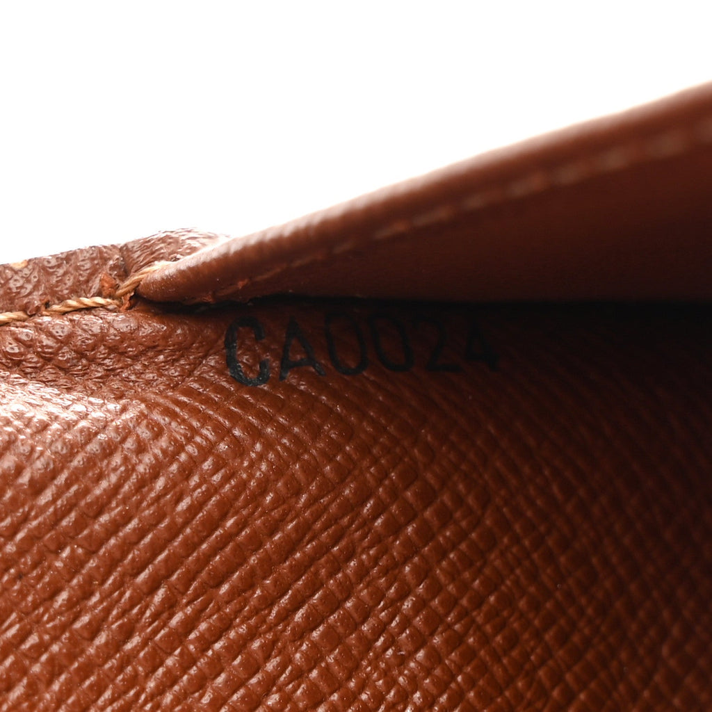Louis Vuitton Monogram Porte Chequier Cartes Credit European Checkbook Wallet