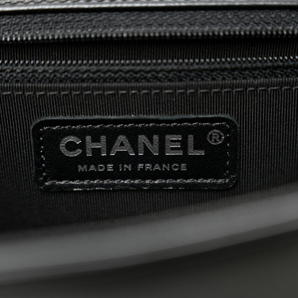 Chanel Grained Calfskin Quilted New Medium Boy Flap Black