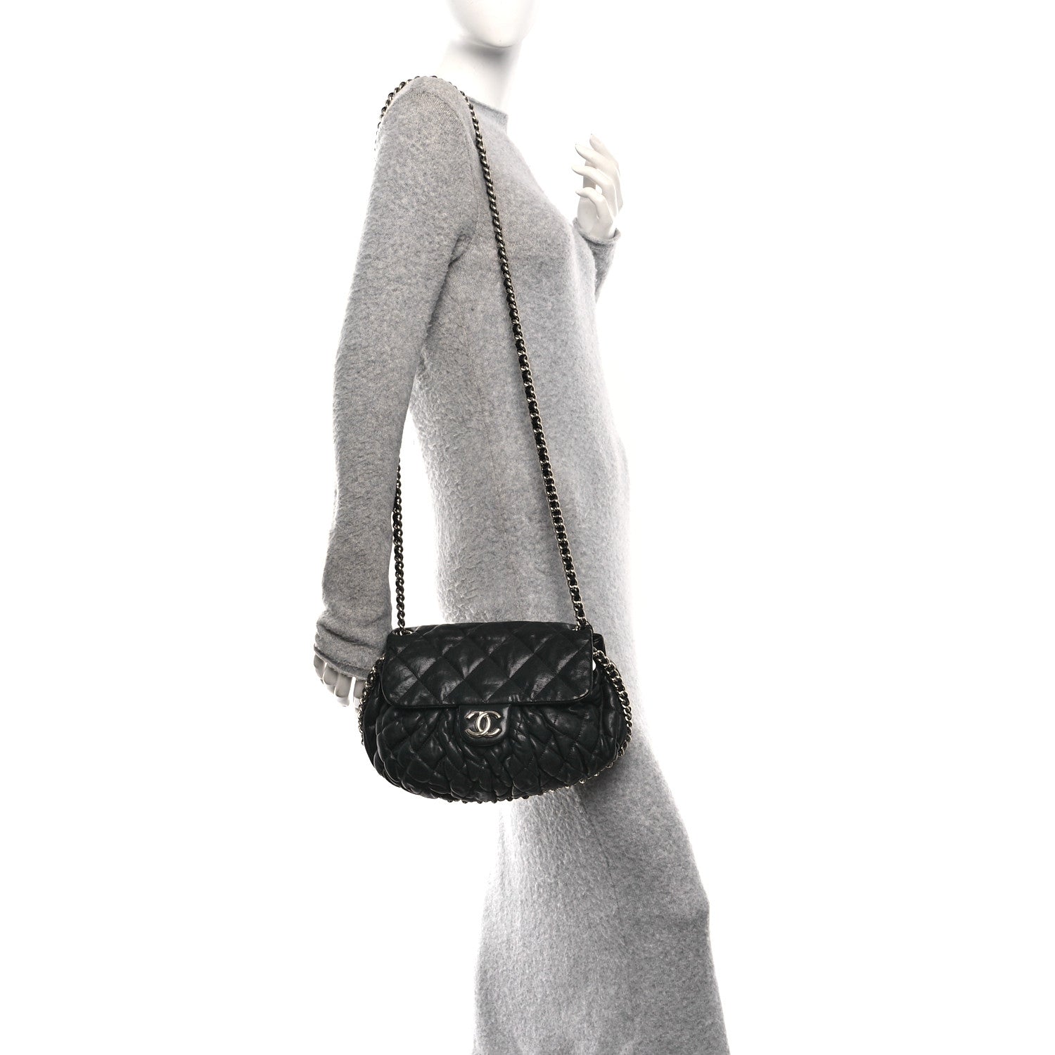 Chanel Washed Lambskin Quilted Medium Chain Around Messenger Black