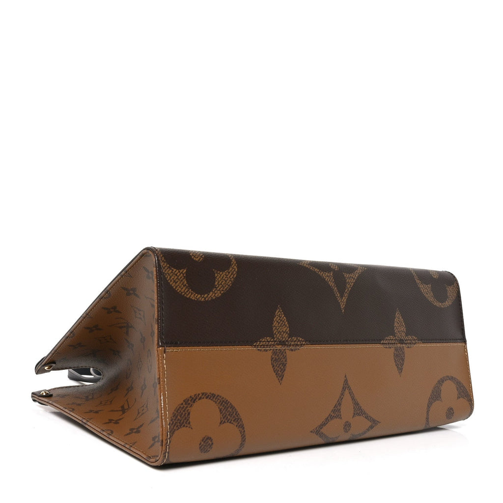 Louis Vuitton Reverse Monogram Giant Onthego MM