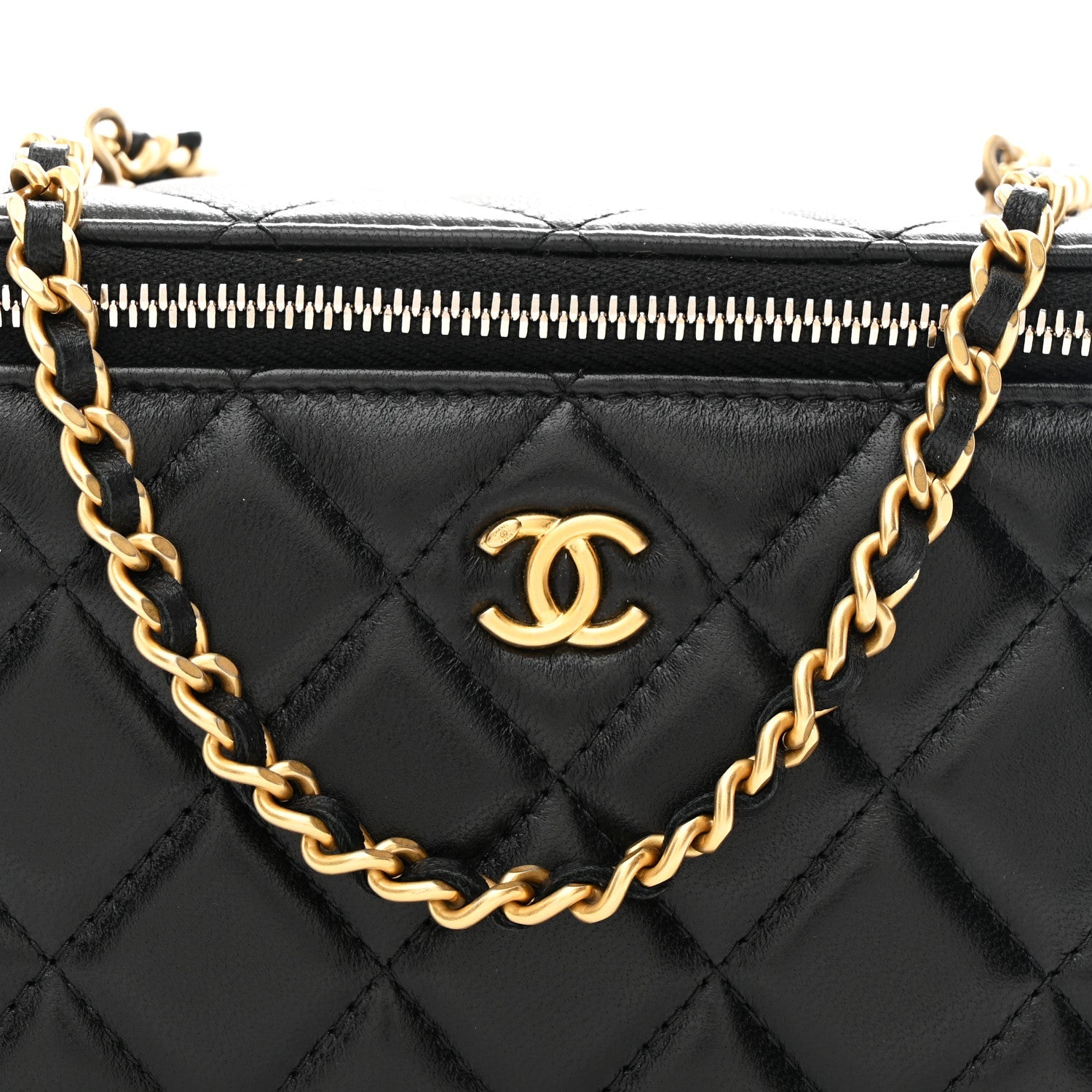 Chanel Lambskin Quilted Pearl Crush Small Vanity Case With Chain Black