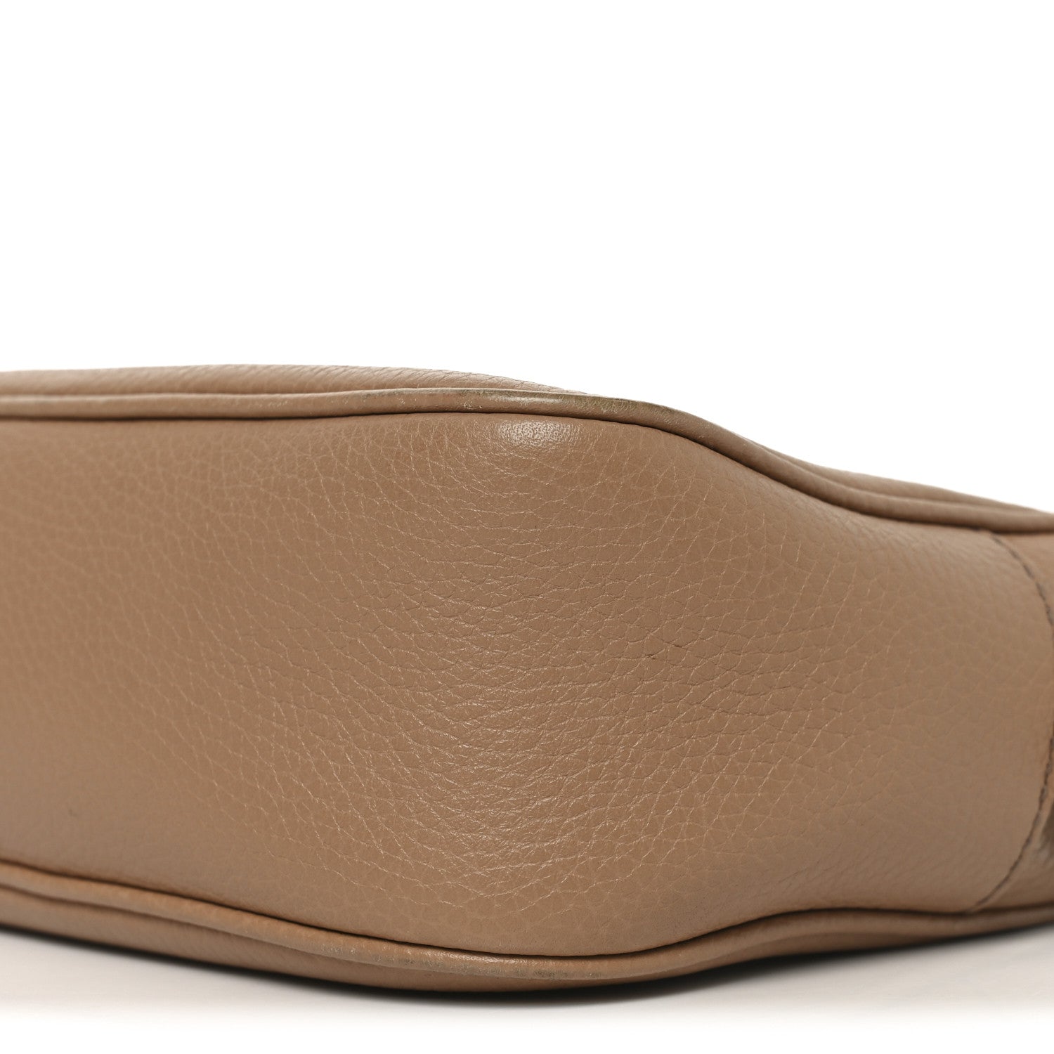 Gucci Pebbled Calfskin Small Soho Disco Bag Rose Beige
