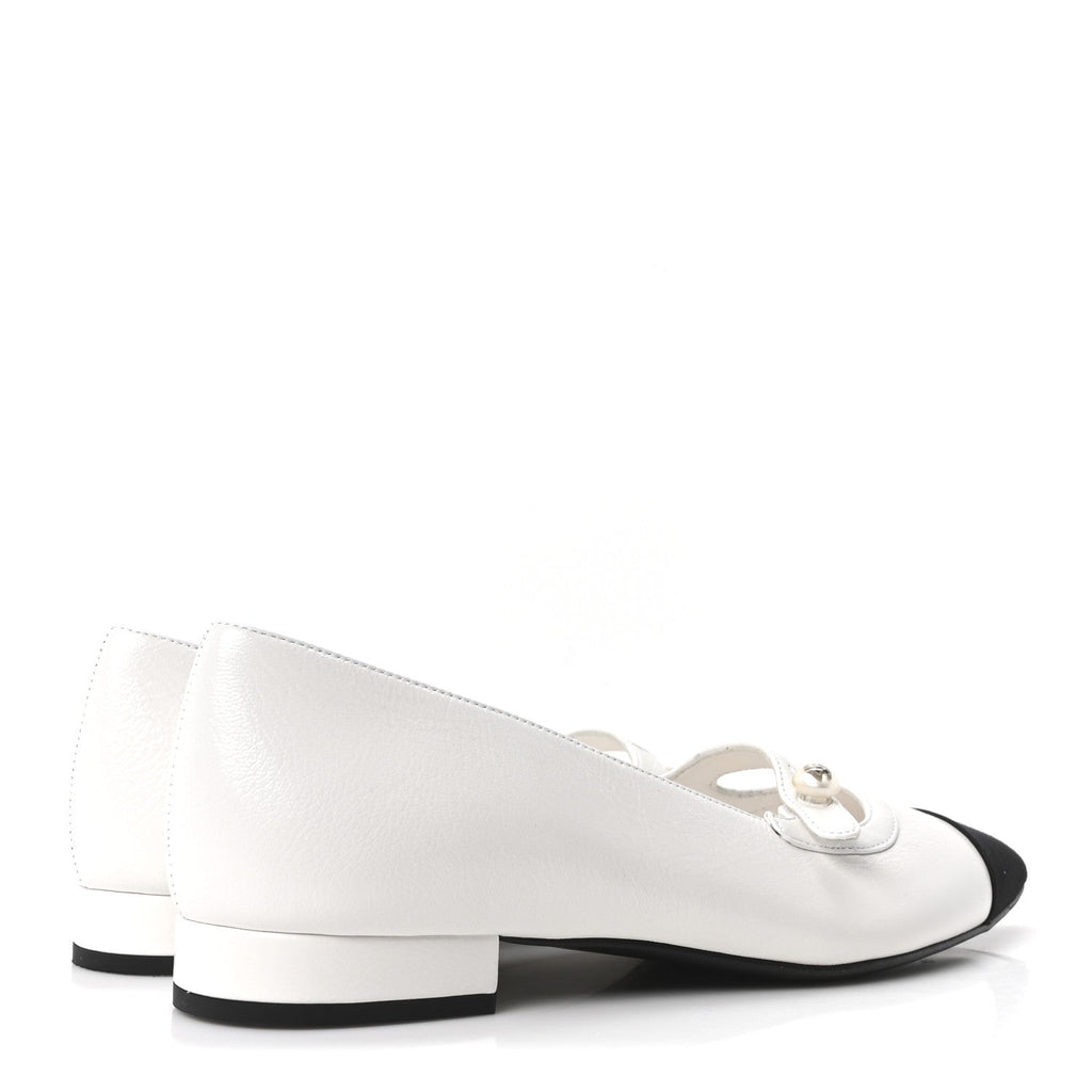 Chanel Shiny Lambskin Grosgrain Pearl Mary Janes Flats 37.5 White Black
