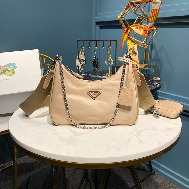 Prada Bags - 7376