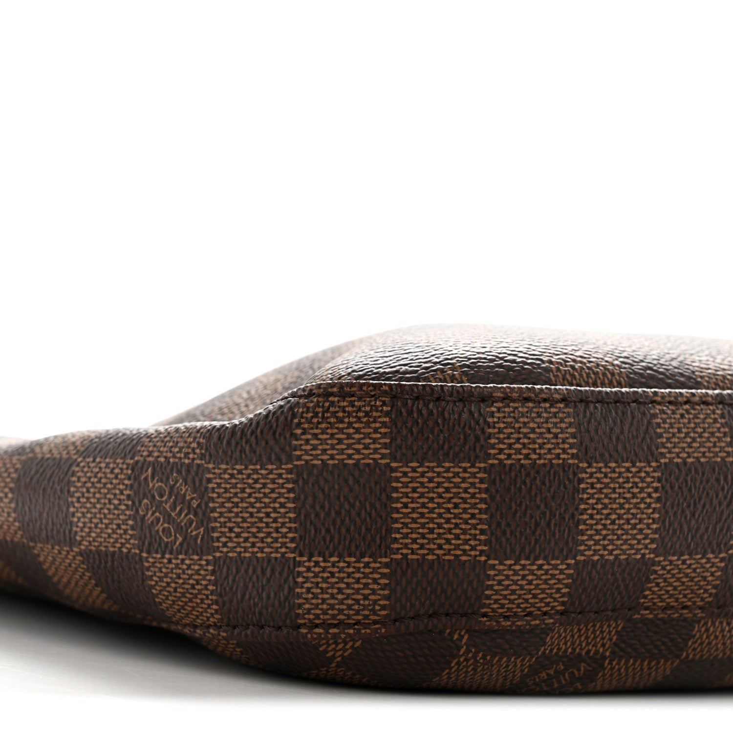 Louis Vuitton Damier Ebene South Bank Besace