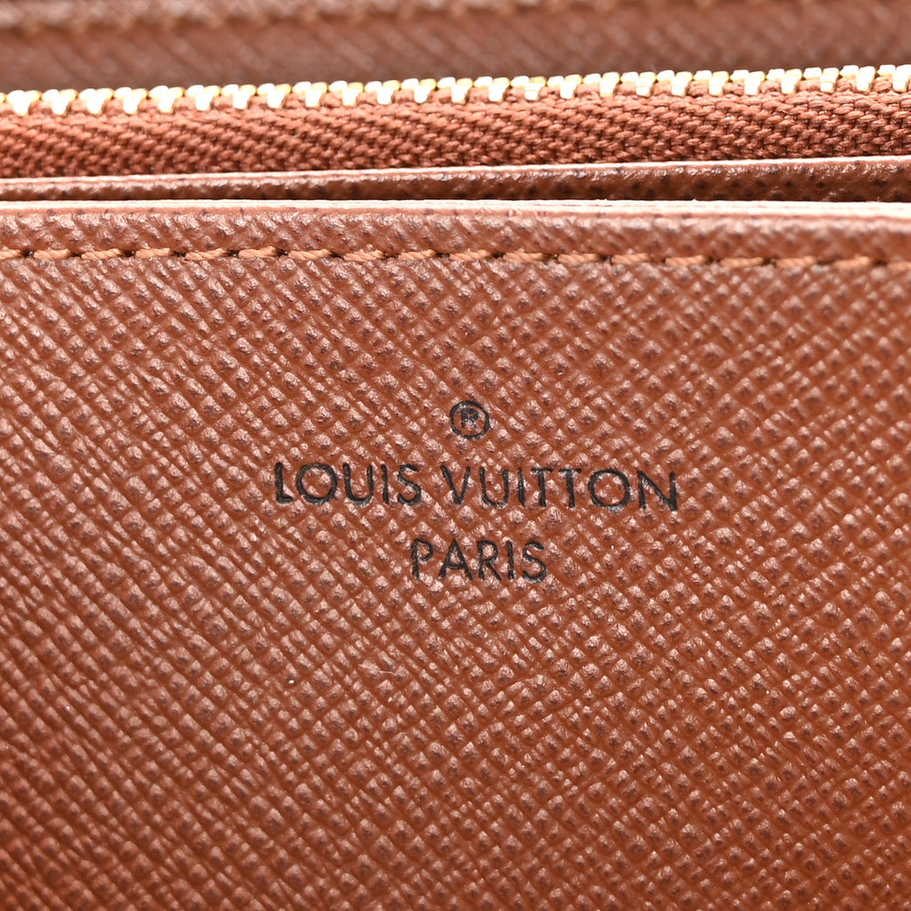 Louis Vuitton Monogram Zippy Wallet