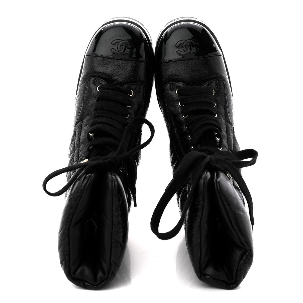 Crumpled Patent Lambskin Calfskin Quilted Lace Up Combat Boots 41.5 Black