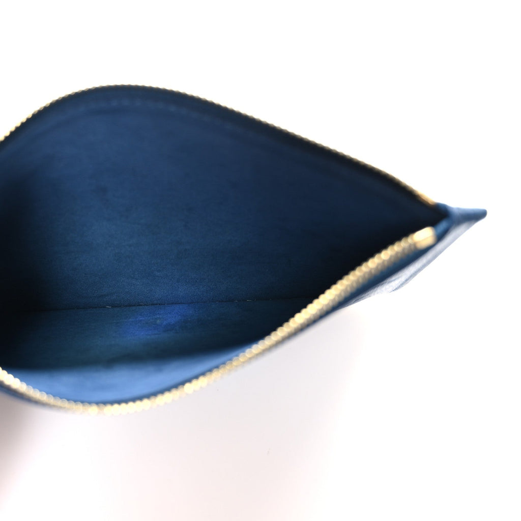 Louis Vuitton Empreinte Monogram Giant Pochette MM Degrade Bleu
