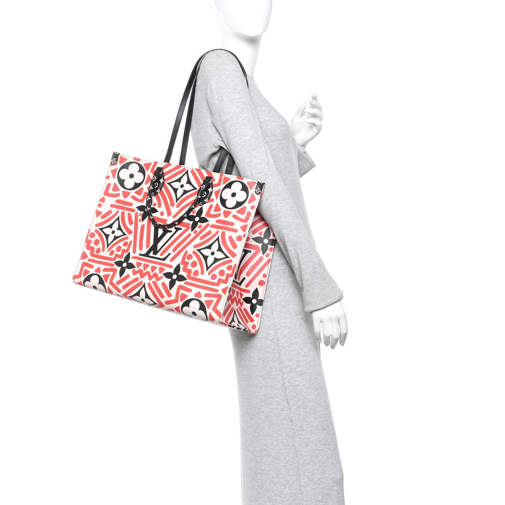 Louis Vuitton Monogram Giant Crafty Onthego GM Creme Rouge Black