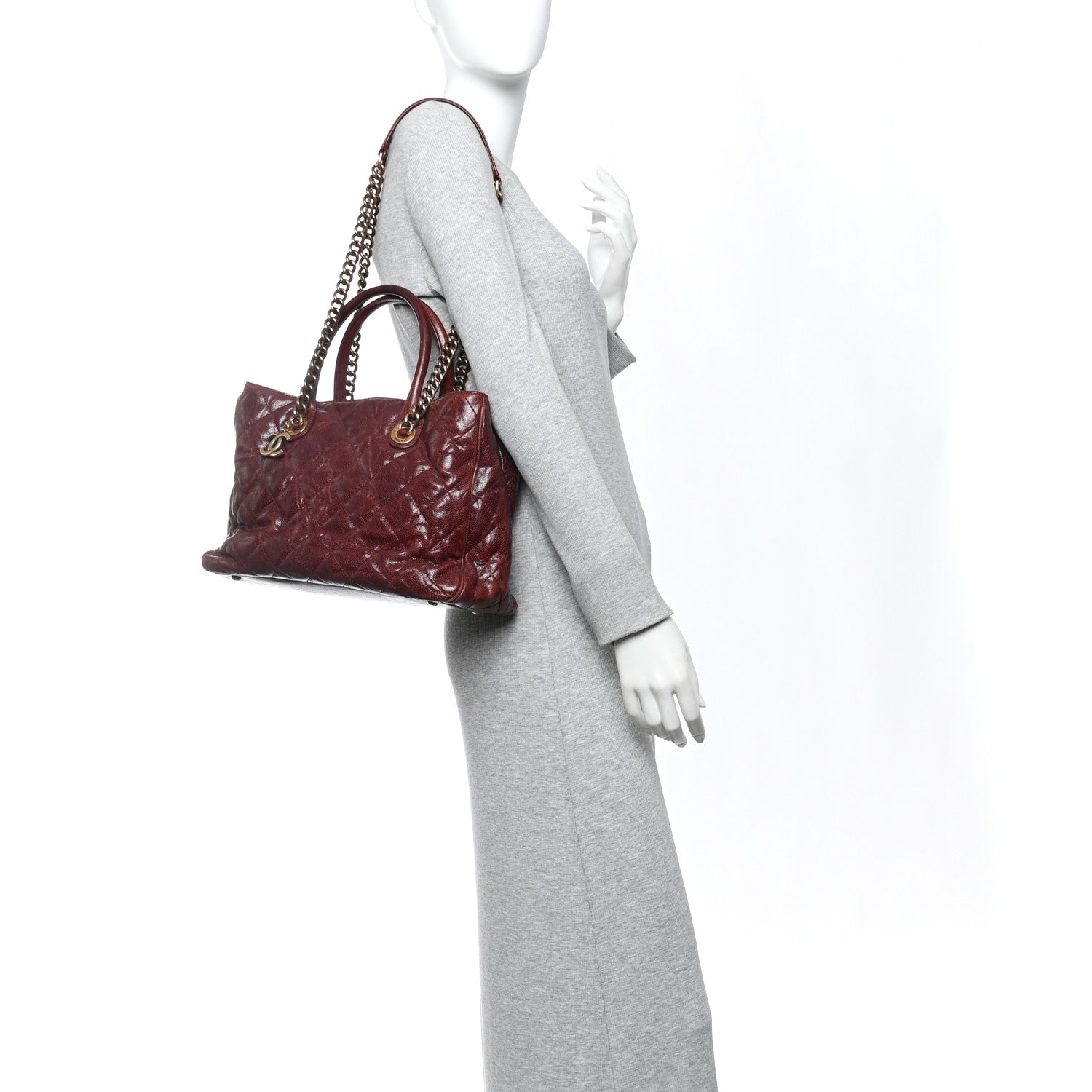 Chanel Glazed Caviar Quilted Small Shiva Tote Burgundy