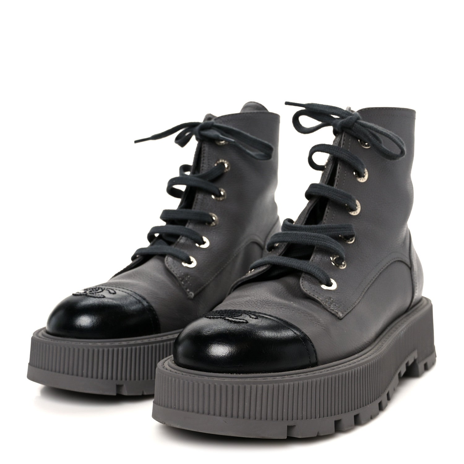 Grained Calfskin Shiny Calfskin CC Lace Up Combat Boots 41 Gray Black