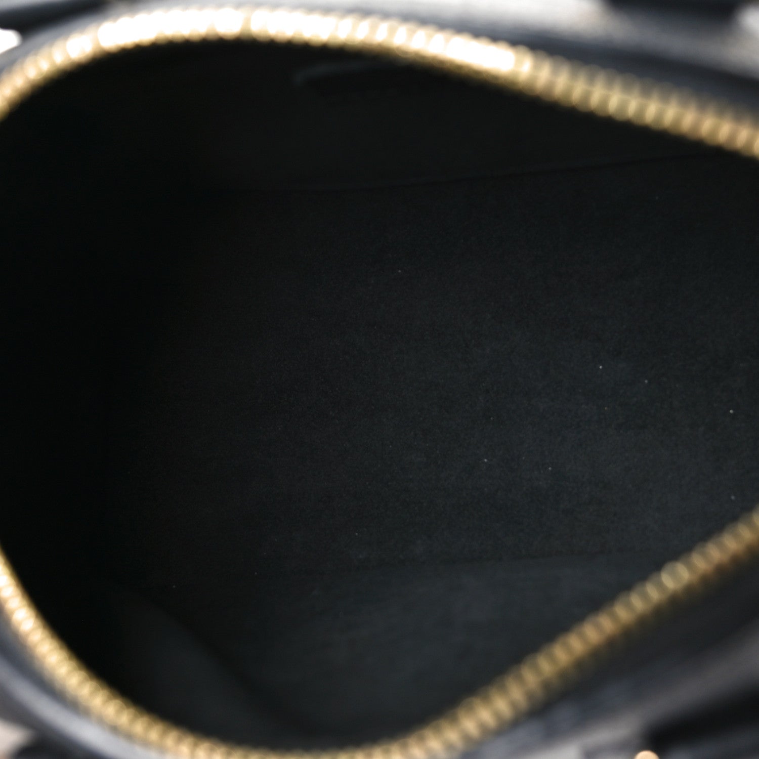 Louis Vuitton Empreinte Monogram Giant Speedy Bandouliere 20 Black