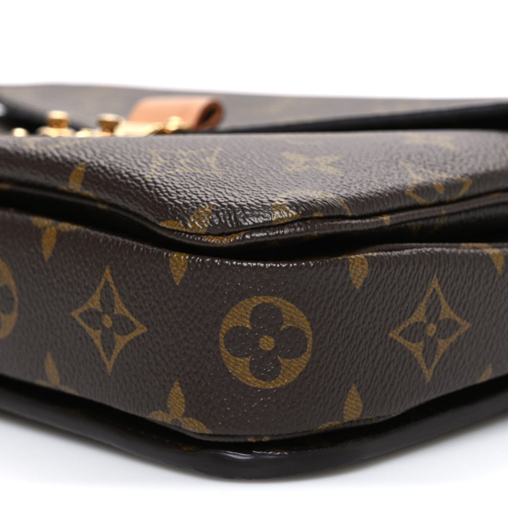 Louis Vuitton Monogram Pochette Metis