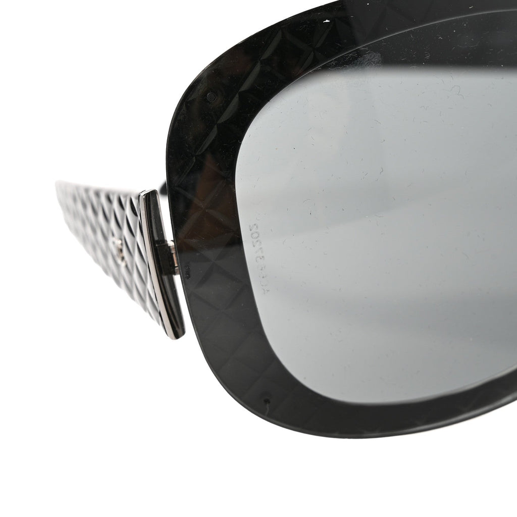 Quilted CC Sunglasses 4165 Black