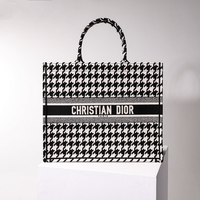 Dior Bags - 5782