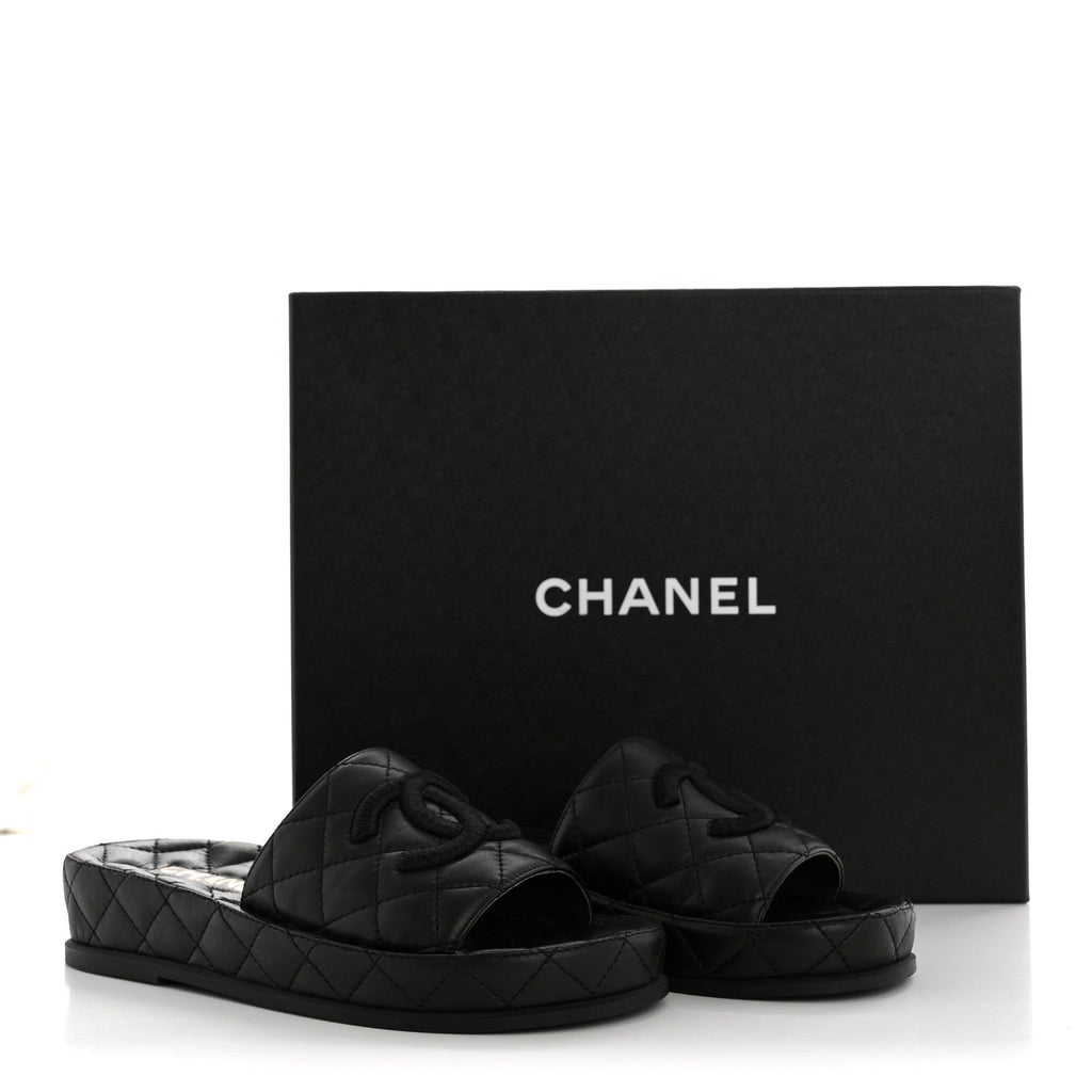 Lambskin Quilted CC Mules Sandals 35 Black