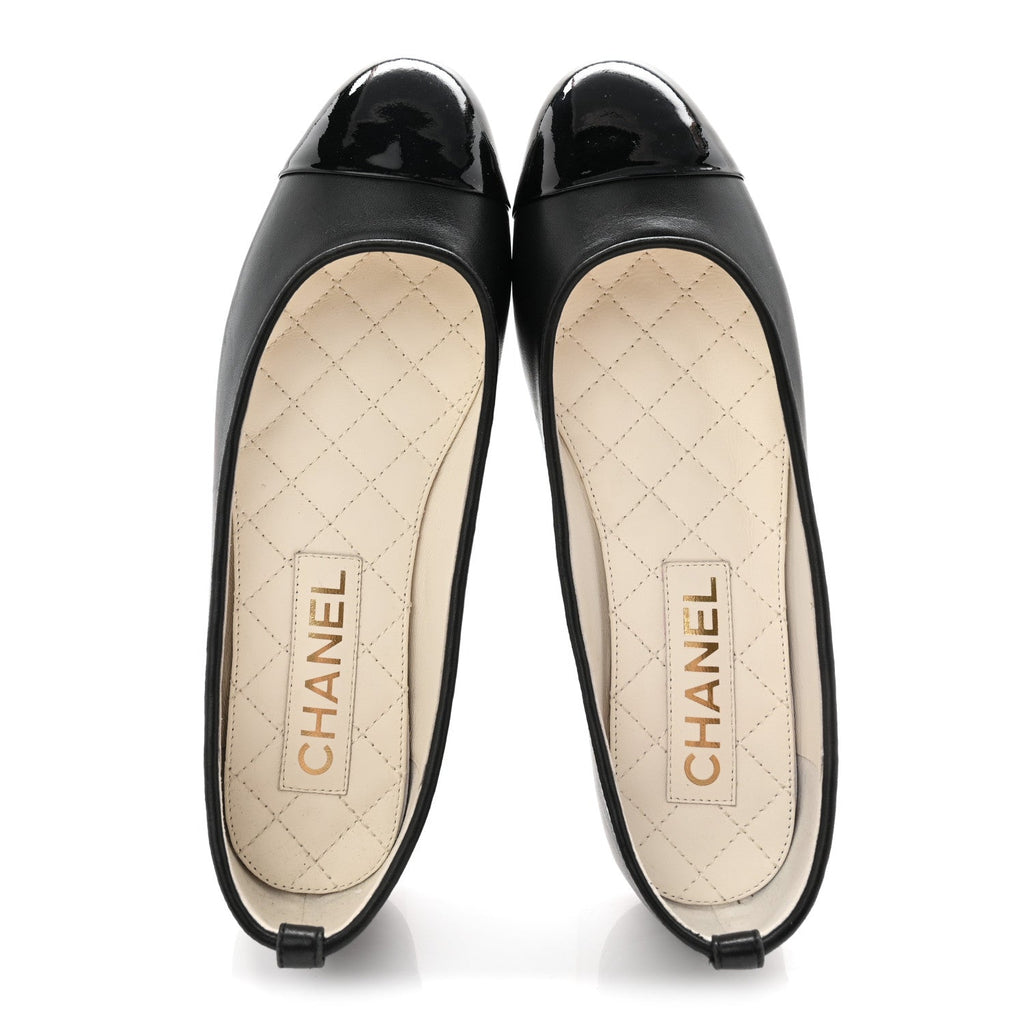 Lambskin Patent Calfskin Cap Toe Ankle Chain Ballerina Flats 39 Black