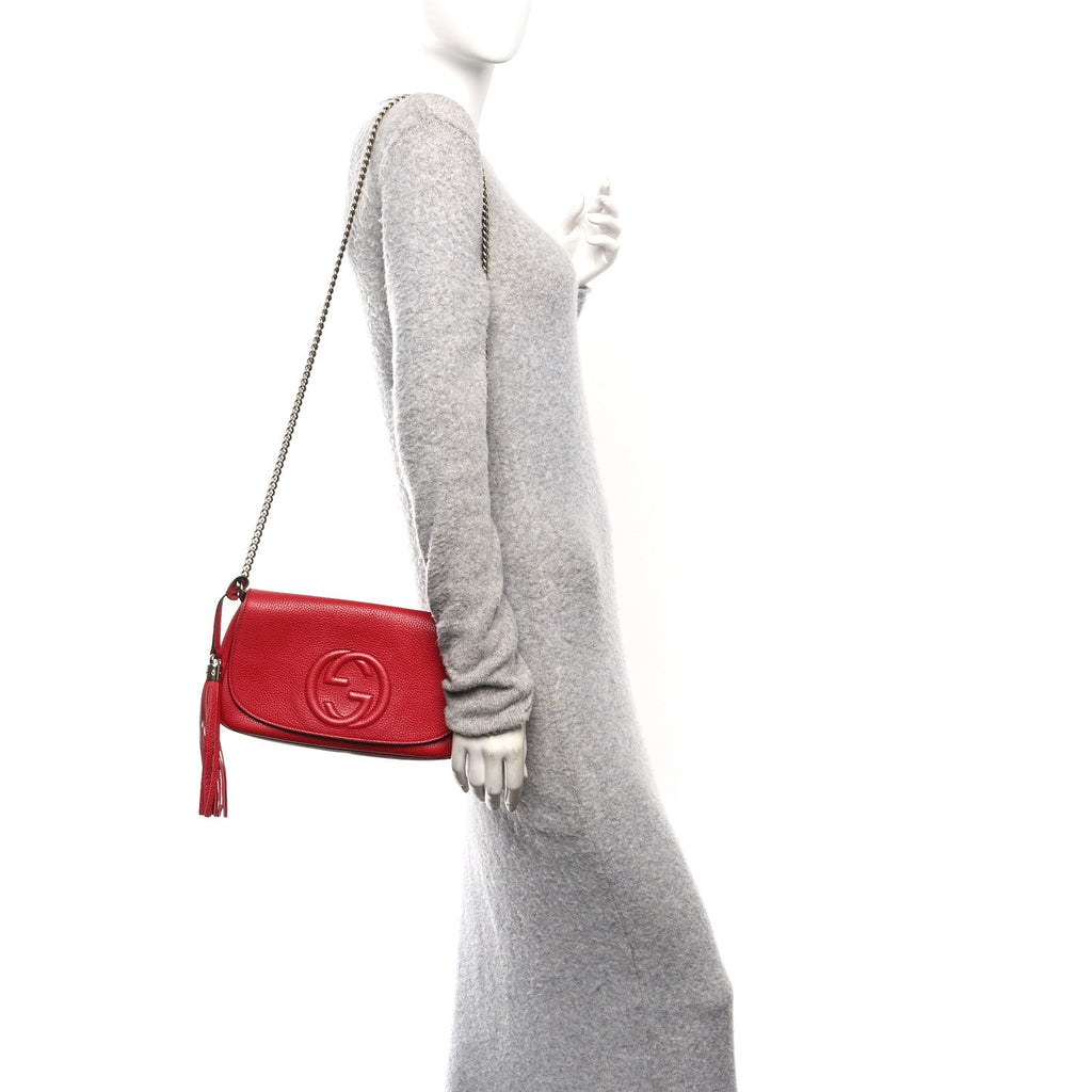 Gucci Pebbled Calfskin Medium Soho Flap Crossbody Vibrant Red