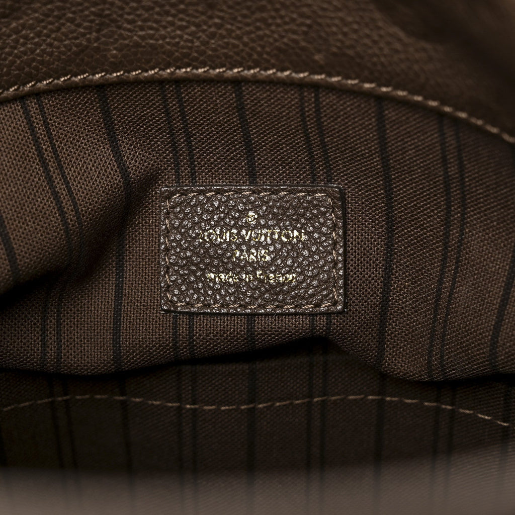 Louis Vuitton Empreinte Artsy MM Taupe Glace