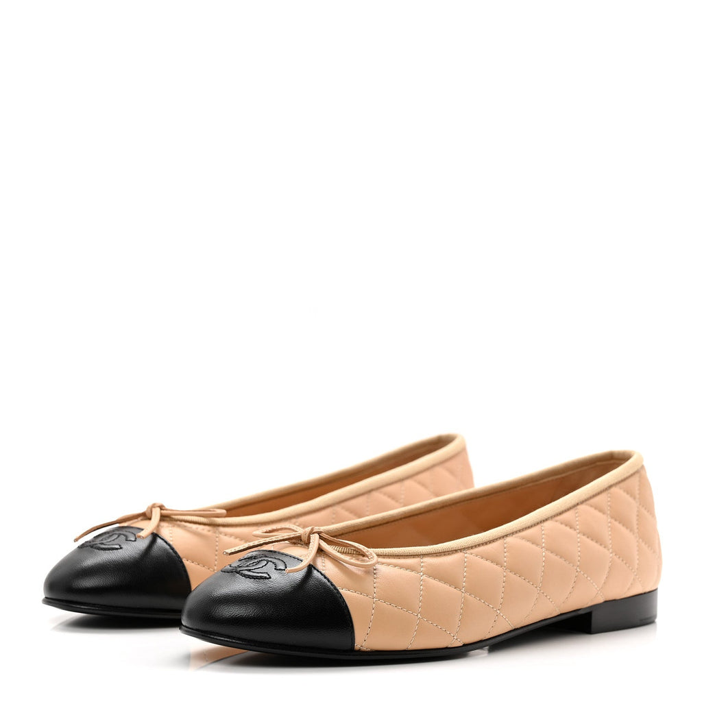 Lambskin Quilted CC Cap Toe Ballerina Flats 40 Beige Black