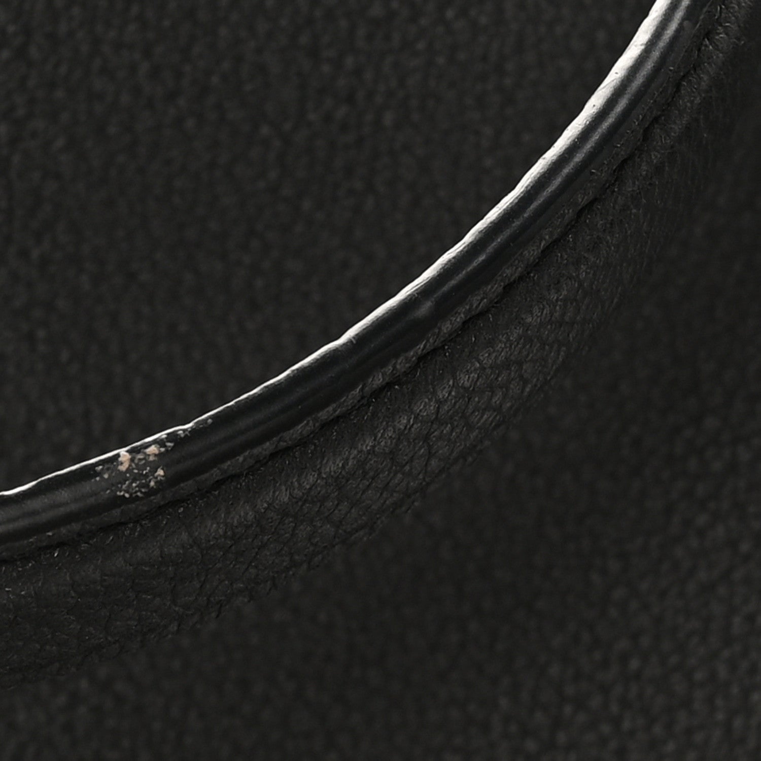 Louis Vuitton Soft Calfskin Lockme Ever MM Black