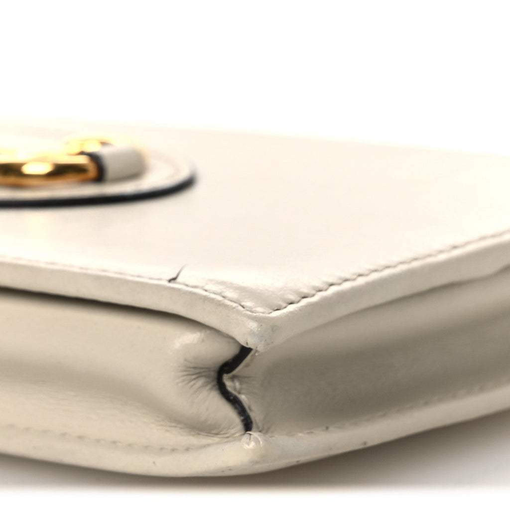 Gucci Boarded Plutone Calfskin Horsebit 1955 Wallet On Chain Mystic White