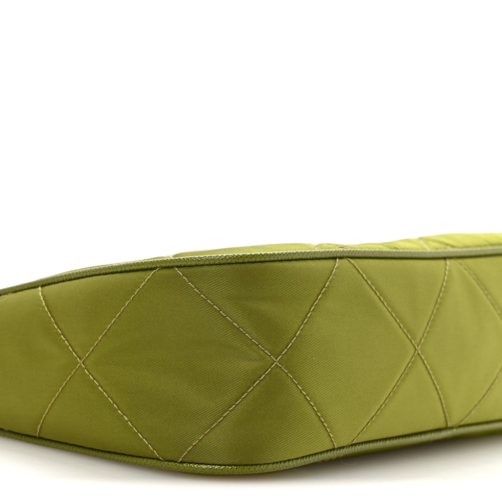 Prada Re-Nylon Saffiano Stitched Mini Re-Edition 1995 Chaine Shoulder Bag Edera