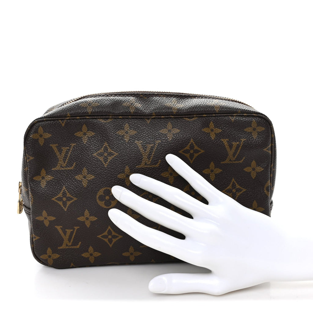 Louis Vuitton Monogram Trousse Toilette 23