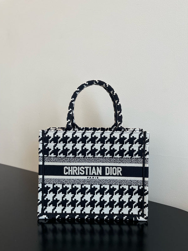 Dior Bags - 2751