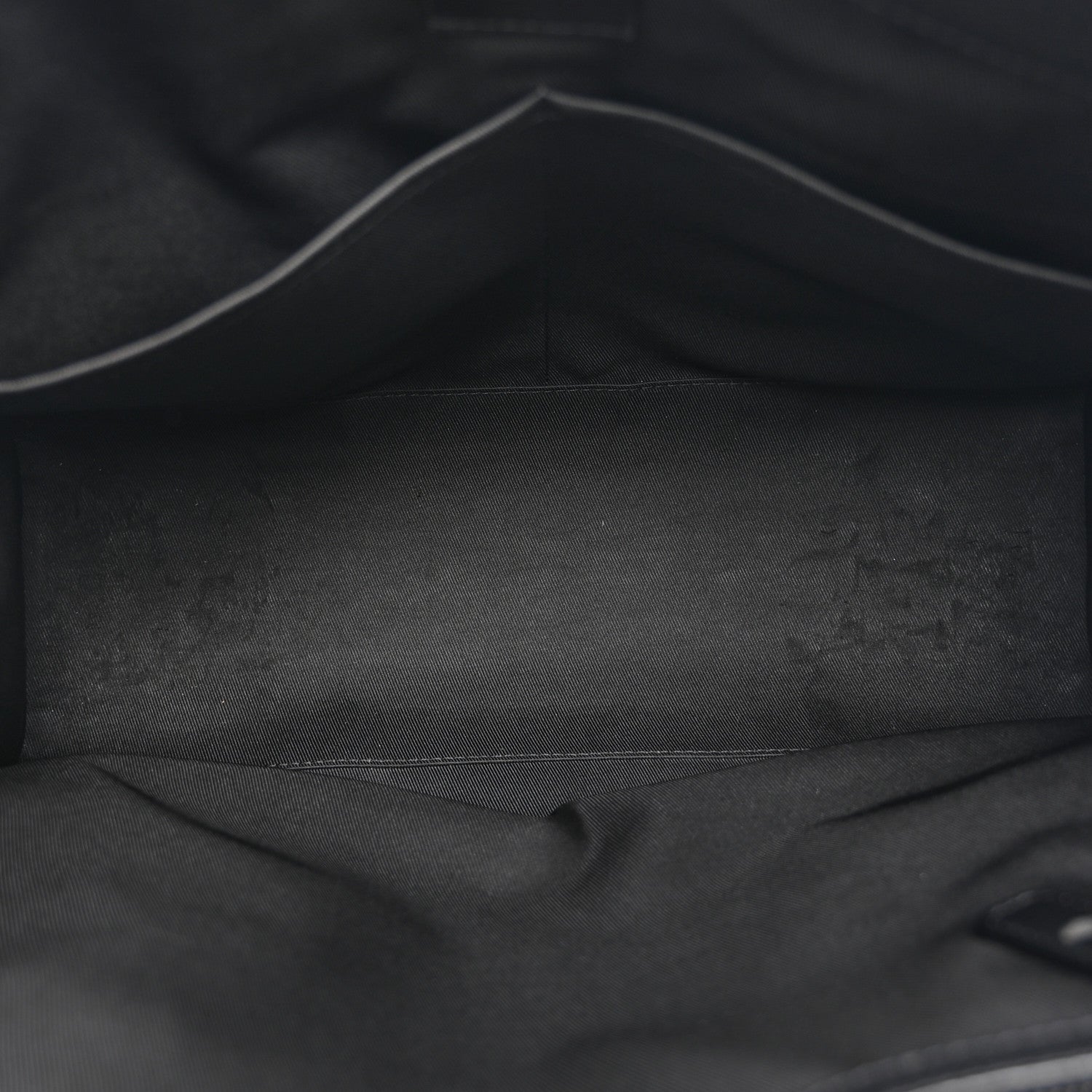 Louis Vuitton Grained Calfskin LV Aerogram Tote Black