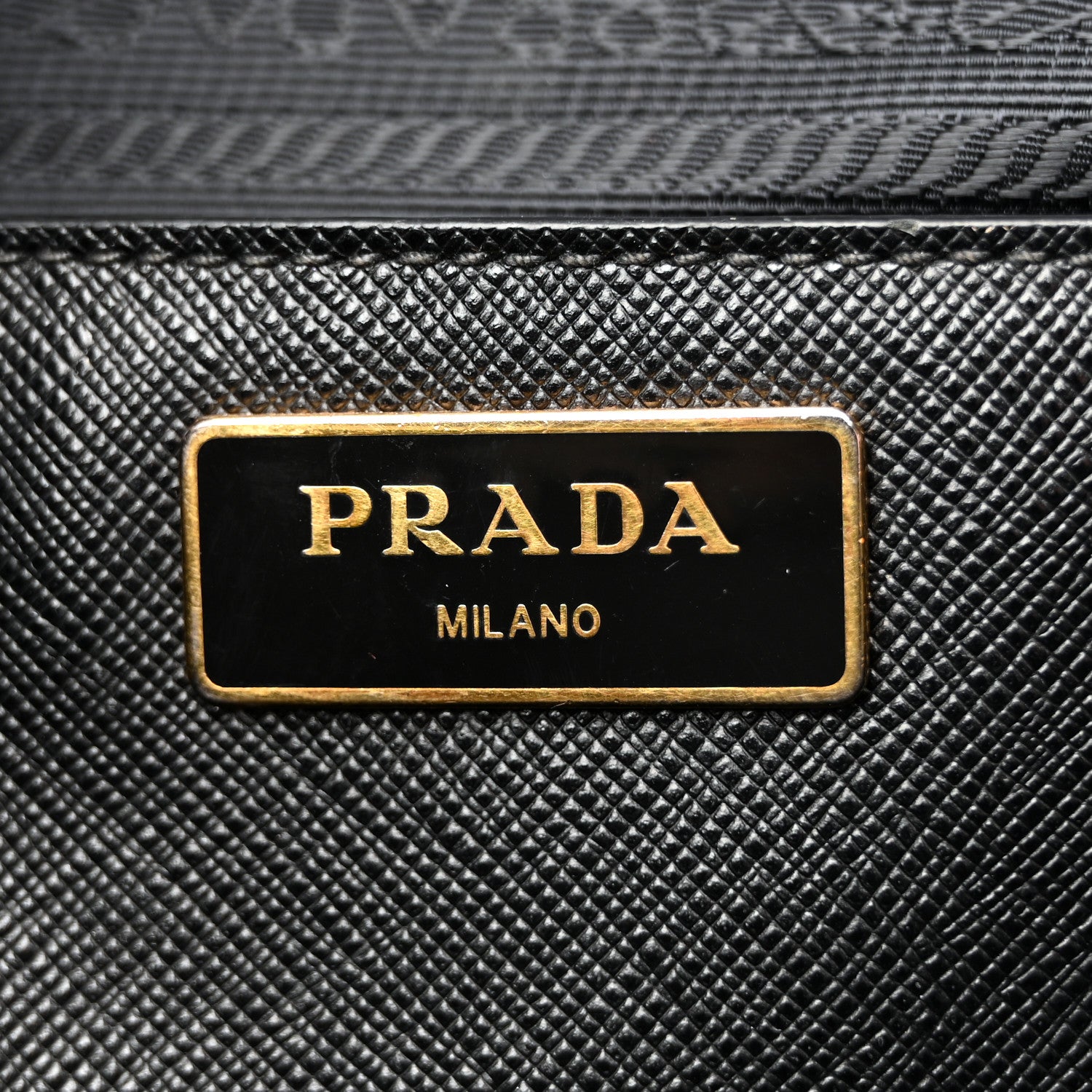 Prada Saffiano Lux Medium Galleria Double Zip Tote Black