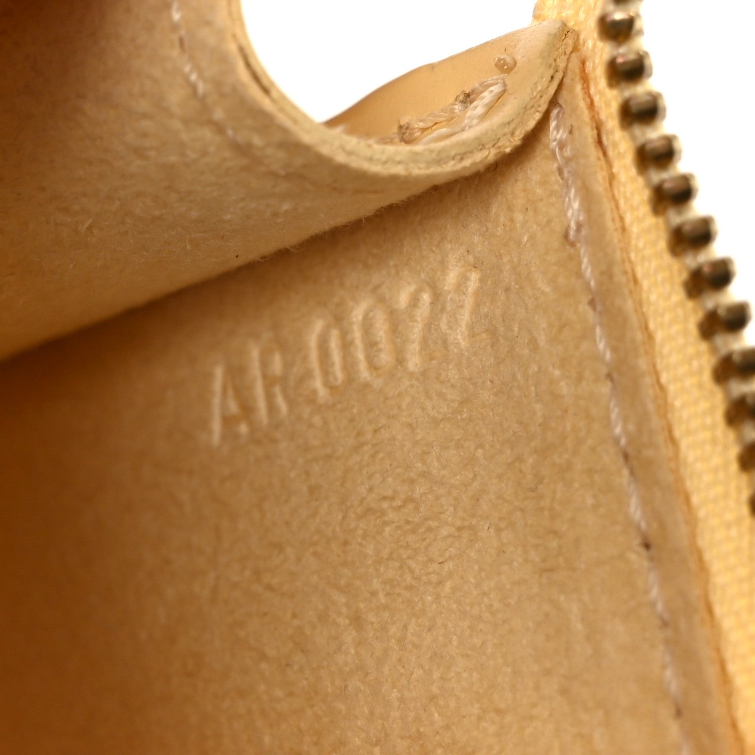 Louis Vuitton Epi Pochette Accessories 24  Vanilla