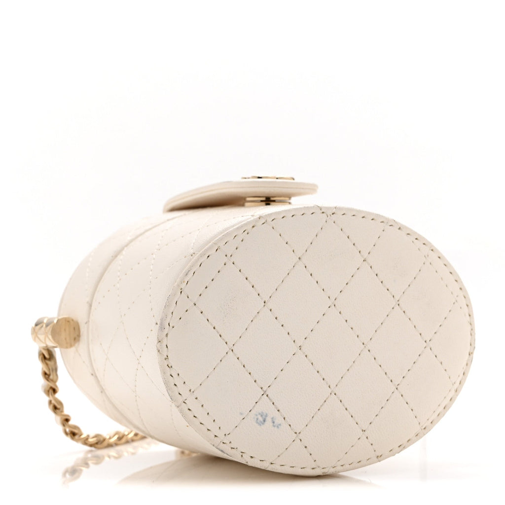 Chanel Lambskin Quilted Round Mini Vanity Case With Chain Case With Chain White