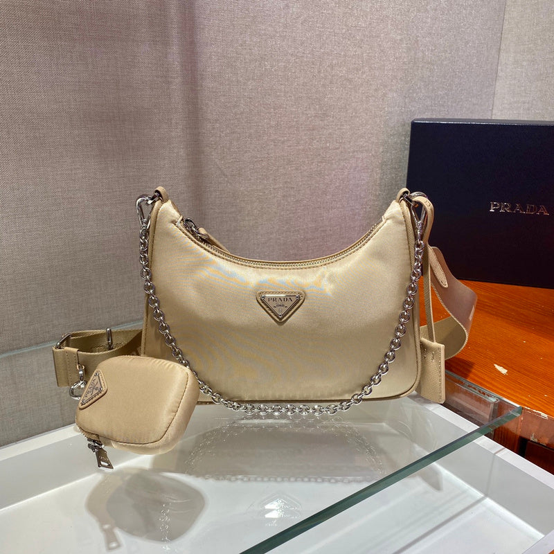 Prada Bags - 7101