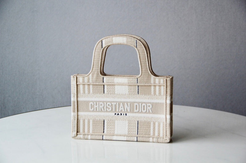 Dior Bags - 3833