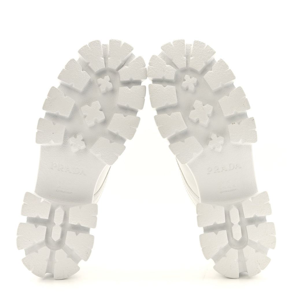 Prada Spazzolato Rois Re-Nylon Metal Triangle Logo Monolith Pouch Pocket 55mm Boots 40 White