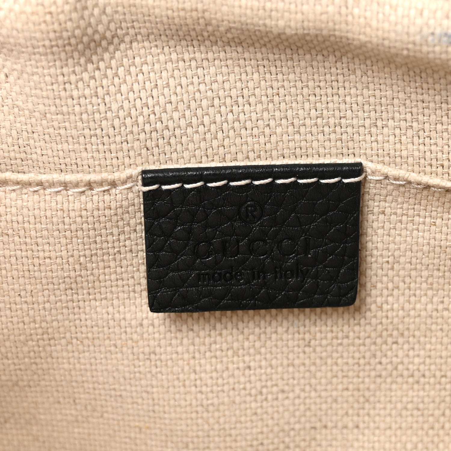 Gucci Pebbled Calfskin Small Soho Disco Bag Black