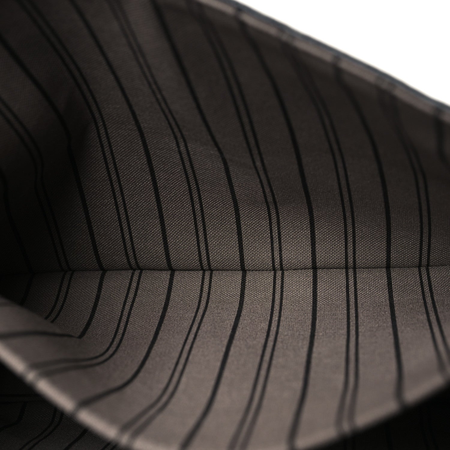 Louis Vuitton Empreinte Pochette Metis Black