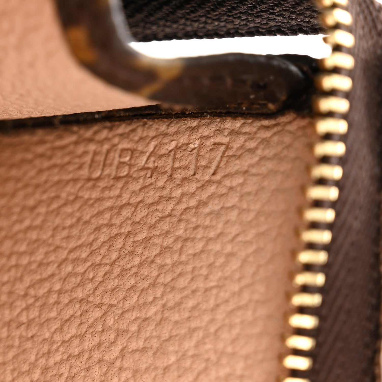Louis Vuitton Monogram Toiletry Pouch 19
