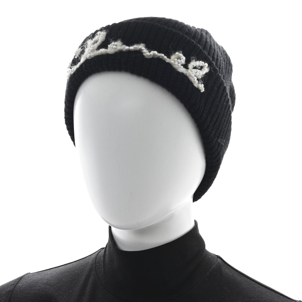 Cashmere Logo Beanie Hat Black White