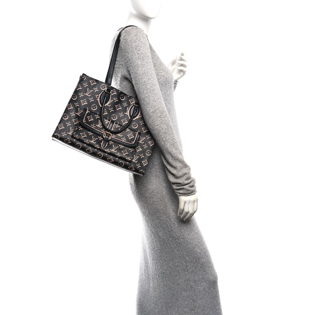 Louis Vuitton Monogram Fall for You LV Neo Onthego MM Black