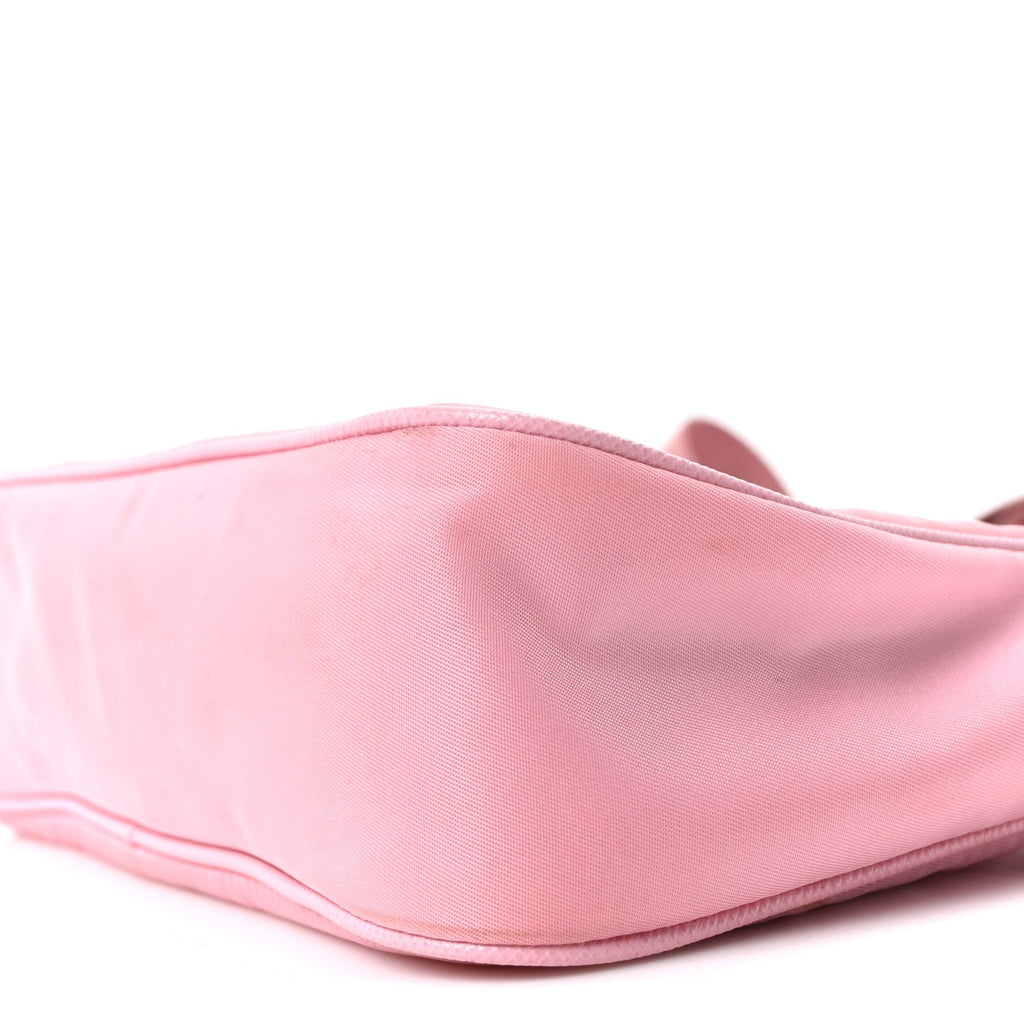 Prada Nylon Re-Edition 2005 Shoulder Bag Rosa