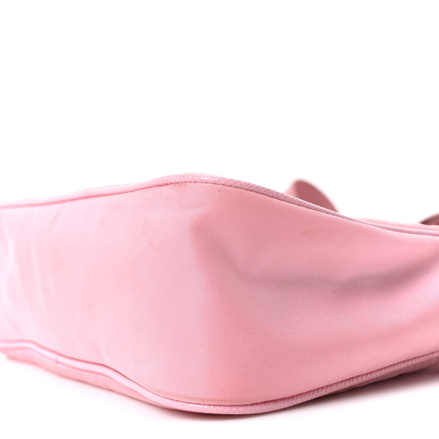 Prada Nylon Re-Edition 2005 Shoulder Bag Rosa