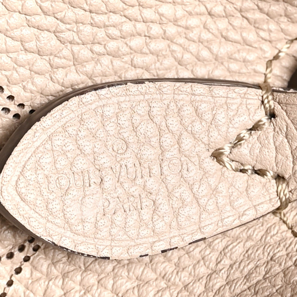 Louis Vuitton Mahina Bella Galet