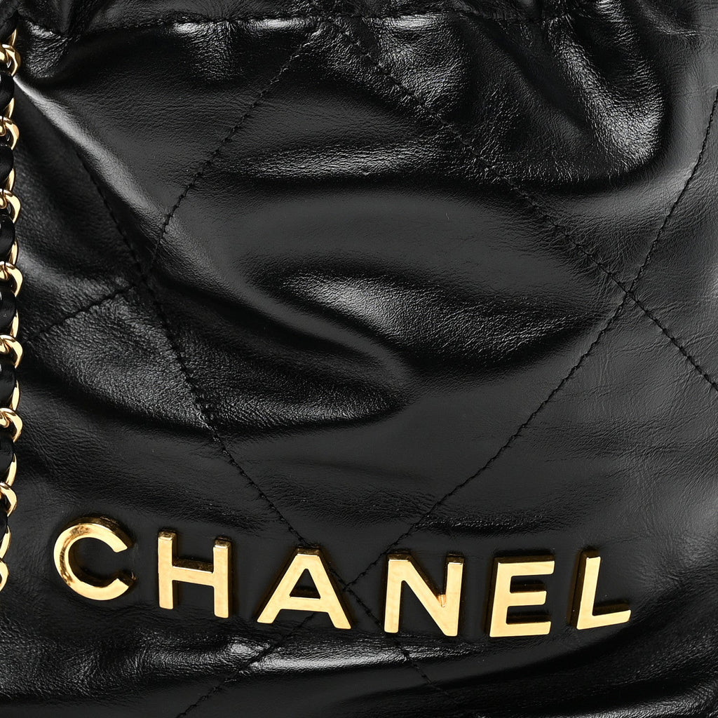 Chanel Shiny Calfskin Quilted Pearl CC Chain Mini Chanel 22 Black