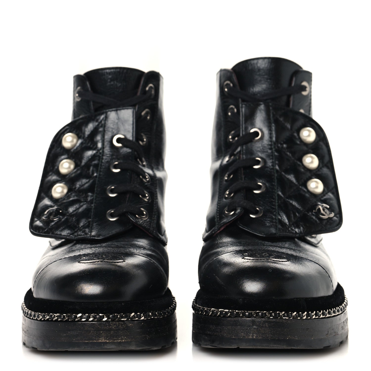 Crackled Calfskin Velvet Pearl Combat Short Boots 37.5 Black