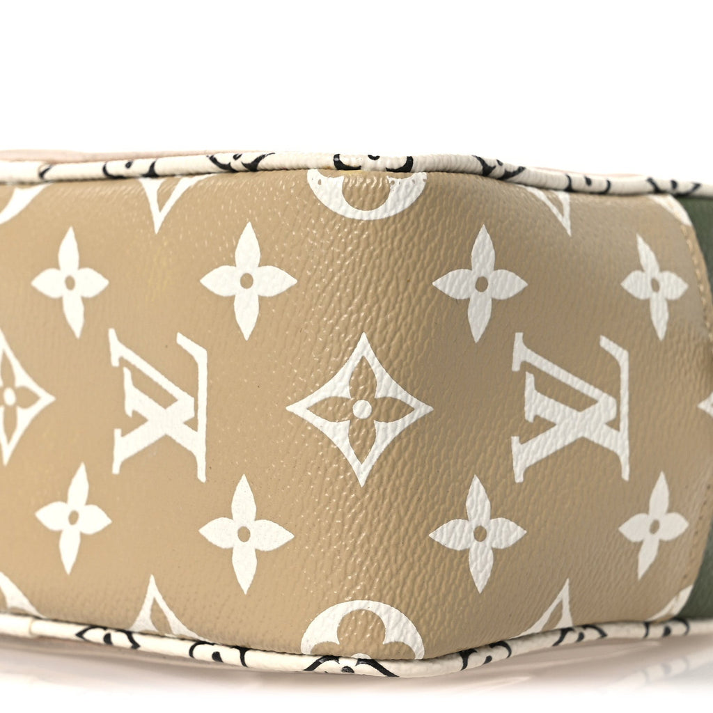 Louis Vuitton Monogram Giant Beach Pouch Kaki